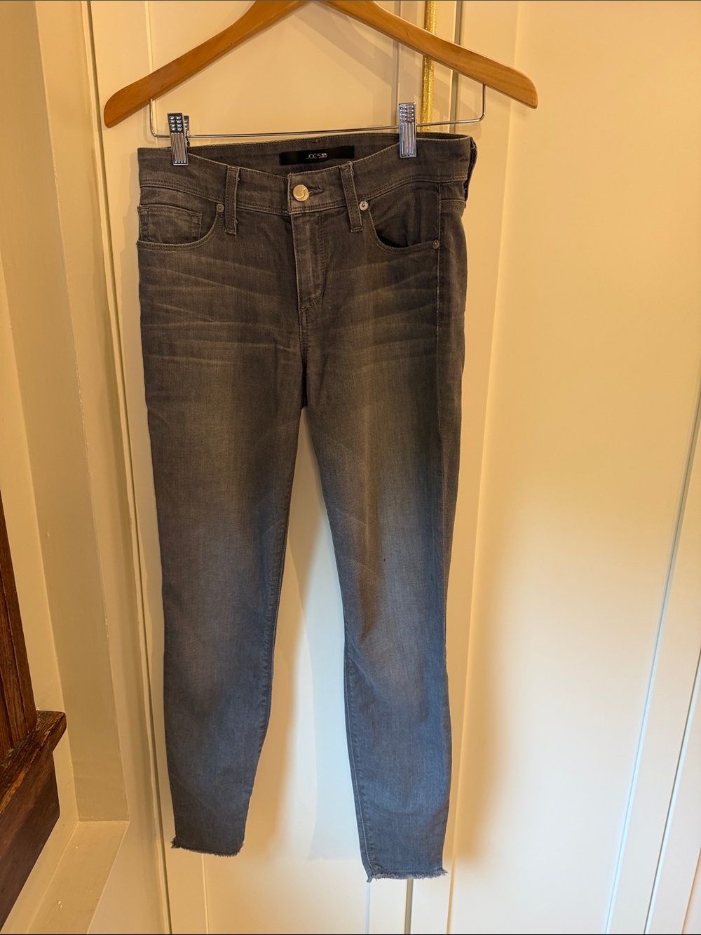 Joe's Jeans Gray Skinny Ankle Jeans